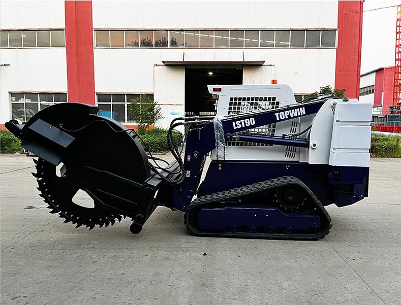 1663146190794358.jpg Skid Steer Loader With Wheel Saw.jpg